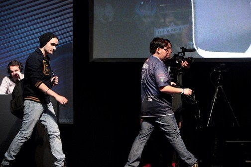 画像ギャラリー No.071のサムネイル画像 / 「ウルトラストリートファイターIV」公式世界大会「Capcom Cup Finals」現地レポートまとめ。頂点を極める戦いの模様を産地直送でお届け