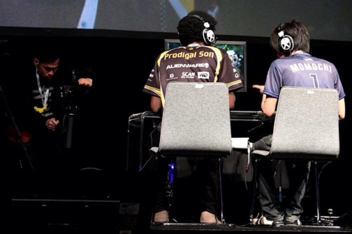 画像ギャラリー No.079のサムネイル画像 / 「ウルトラストリートファイターIV」公式世界大会「Capcom Cup Finals」現地レポートまとめ。頂点を極める戦いの模様を産地直送でお届け