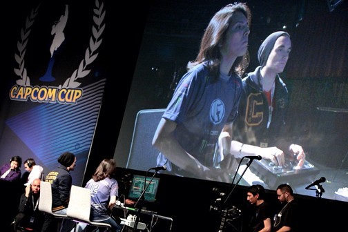 画像ギャラリー No.082のサムネイル画像 / 「ウルトラストリートファイターIV」公式世界大会「Capcom Cup Finals」現地レポートまとめ。頂点を極める戦いの模様を産地直送でお届け
