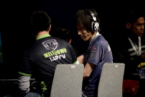 画像ギャラリー No.119のサムネイル画像 / 「ウルトラストリートファイターIV」公式世界大会「Capcom Cup Finals」現地レポートまとめ。頂点を極める戦いの模様を産地直送でお届け