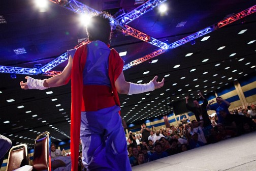 画像ギャラリー No.008のサムネイル画像 / ［EVO2014］「ウルIV」初の頂点は誰なのか。いよいよ最終局面を迎えた「Evolution 2014」最終日まとめ。「BBCP」「スマブラDX」部門決勝にも期待