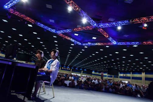 画像ギャラリー No.031のサムネイル画像 / ［EVO2014］日本に帰り着くまでがEVOなんです。帰りの飛行機に乗り遅れたので，秘蔵のスナップ写真をまとめてみた