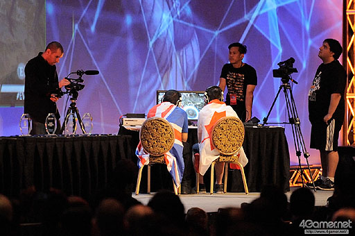 画像ギャラリー No.046のサムネイル画像 / ［EVO2015］ももち選手の「ウルIV」部門優勝をもって大会全日程が終了。「GGXrd」を小川選手が制し，「UMvC3」でも日本勢が善戦したEVO最終日まとめ