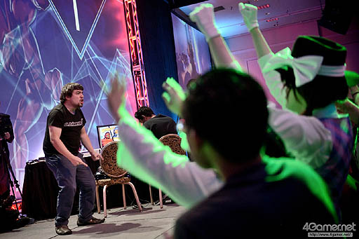 画像ギャラリー No.092のサムネイル画像 / ［EVO2015］ももち選手の「ウルIV」部門優勝をもって大会全日程が終了。「GGXrd」を小川選手が制し，「UMvC3」でも日本勢が善戦したEVO最終日まとめ