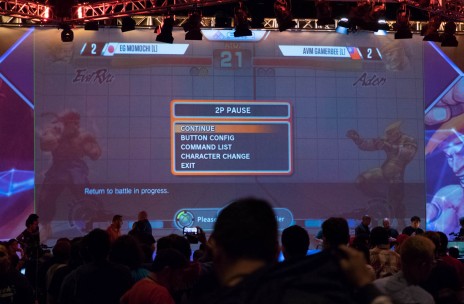 画像ギャラリー No.036のサムネイル画像 / ［EVO2015］激闘を制した選手達に聞く，その瞬間。「鉄拳7」ノビ選手，「GGXrd」小川選手，「ウルIV」ももち選手――EVO2015勝利者インタビュー