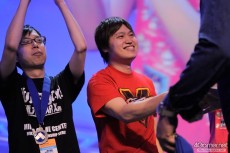 画像ギャラリー No.050のサムネイル画像 / ［EVO2015］激闘を制した選手達に聞く，その瞬間。「鉄拳7」ノビ選手，「GGXrd」小川選手，「ウルIV」ももち選手――EVO2015勝利者インタビュー