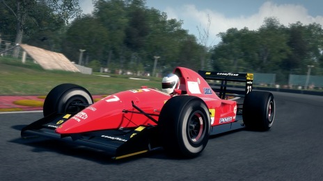 画像ギャラリー No.002のサムネイル画像 / 「F1 2013」DLC「90年代クラシックパック」＆「クラシックトラックパック」の情報と最新映像が公開に