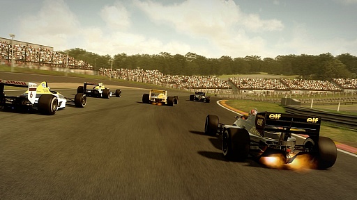 画像ギャラリー No.048のサムネイル画像 / 【PR】待望のシリーズ最新作「F1 2013」がついに登場。F1の歴史に輝かしい記録を残したドライバーやF1マシンと激しいバトルを繰り広げるのだ