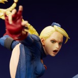 画像ギャラリー No.010のサムネイル画像 / 「ウルIV」のディカープリが完成品フィギュアとなって登場。カラーリングの異なる2種類の限定版も