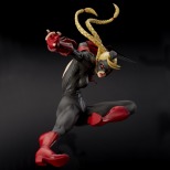画像ギャラリー No.012のサムネイル画像 / 「ウルIV」のディカープリが完成品フィギュアとなって登場。カラーリングの異なる2種類の限定版も