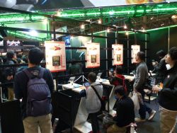 画像ギャラリー No.056のサムネイル画像 / 最新ゲームがズラリとならんだ「ジャンプフェスタ2014」レポート。スクウェア・エニックス，任天堂，ポケモン，SCEなど，主要ブースを紹介