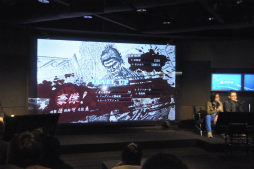 画像ギャラリー No.007のサムネイル画像 / 横山プロデューサーと阪本ディレクターが開発秘話を明かした「PlayStation 4 発売記念！『龍が如く 維新！』プレミアムトークショー」をレポート