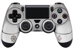画像ギャラリー No.002のサムネイル画像 / 「龍が如く 維新!」デザインのPS4&PS3用スキンシールが2月22日に発売