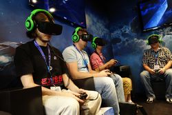 画像ギャラリー No.002のサムネイル画像 / ［gamescom］「EVE Online」のスピンオフタイトル「EVE: Valkyrie」は，Oculus Rift対応のマルチプレイシューティングゲームだ