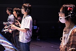 画像ギャラリー No.035のサムネイル画像 / 「ガンスリンガーストラトス2」公式大会「GUNSLINGER’S BATTLE ARENA -HOPE-」をレポート。優勝チーム「にょん」のミニインタビューも掲載