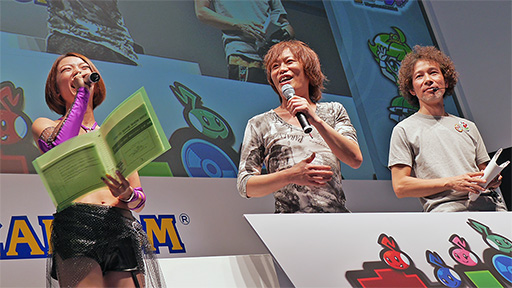 画像ギャラリー No.005のサムネイル画像 / ［TGS 2013］大人気エアーバンド「ゴールデンボンバー」が「オトレンジャー」ブースを襲撃!? 波乱に満ちたステージイベントをレポート