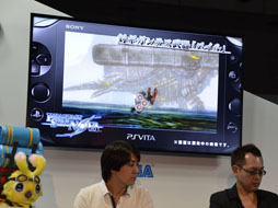 画像ギャラリー No.015のサムネイル画像 / [TGS 2013]「ファンタシースター ノヴァ」のステージイベントをレポート。“声を掛け合える距離感”を意識して開発を進めるキーパーソン3人が思いを語った