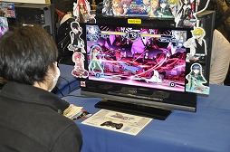 画像ギャラリー No.003のサムネイル画像 / 「ファンタシースター ノヴァ」「電撃文庫 FIGHTING CLIMAX」「シャイニング・レゾナンス」がプレイアブル出展された体験会レポート。各プロデューサーへの合同インタビューも掲載