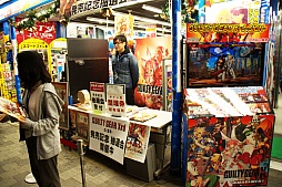画像ギャラリー No.001のサムネイル画像 / 「GUILTY GEAR Xrd -SIGN-」発売記念イベントをレポート。石渡太輔氏によるサイン会はかなりの“おもてなし仕様”