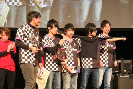 画像ギャラリー No.022のサムネイル画像 / 「CS:GO」「FIFA16」「GGXrd」の3部門で争われた「第1回 日本eスポーツ選手権大会」レポート。ゲームアスリートの育成を目指すJeSPAの活動が本格始動