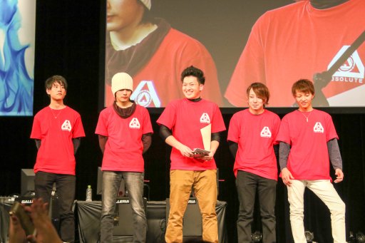 画像ギャラリー No.023のサムネイル画像 / 「CS:GO」「FIFA16」「GGXrd」の3部門で争われた「第1回 日本eスポーツ選手権大会」レポート。ゲームアスリートの育成を目指すJeSPAの活動が本格始動