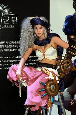 画像ギャラリー No.010のサムネイル画像 / 「LEGION Of HEROES」でモバイル向けオンラインRPGの“文法”を作り上げる。開発会社NDOORSを率いるキム・テゴン氏に話を聞いた