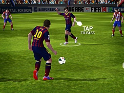 画像ギャラリー No.006のサムネイル画像 / ［TGS 2013］スマホ向け「FIFA 14」は，基本プレイ無料で間口を広く。新たな操作方法が想像以上に快適だったというプレイレポート