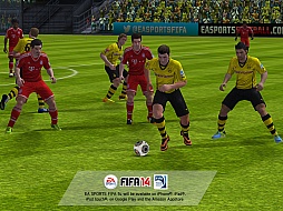 画像ギャラリー No.011のサムネイル画像 / ［TGS 2013］スマホ向け「FIFA 14」は，基本プレイ無料で間口を広く。新たな操作方法が想像以上に快適だったというプレイレポート