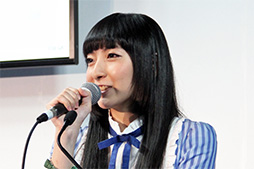 画像ギャラリー No.004のサムネイル画像 / ［TGS 2013］声優の近藤佳奈子さんと佐倉 薫さんも駆けつけた「ぷよぷよテトリス」ステージイベント。対戦プレイに負けて激辛カレーを食べたのは誰？