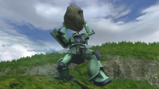 画像ギャラリー No.014のサムネイル画像 / 「機動戦士ガンダム EXTREME VS. FULL BOOST」，万能型のガトー搭乗ゲルググと，岩を投げて戦うドアン搭乗のザクIIが4月16日に配信