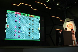 画像ギャラリー No.015のサムネイル画像 / ［TGS 2013］有野課長が自らデモプレイを披露。「ゲームセンターCX 3丁目の有野」のステージイベントをレポート