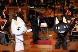 画像ギャラリー No.014のサムネイル画像 / 「GAME SYMPHONY JAPAN 23rd CONCERT 〜PlayStationを彩るJAPAN Studio音楽祭2017〜」レポート。PlayStation名作の楽曲をオーケストラが演奏。トロ&クロやパラッパ,ピポサルも登場!