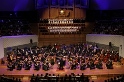 画像ギャラリー No.017のサムネイル画像 / 「GAME SYMPHONY JAPAN 23rd CONCERT 〜PlayStationを彩るJAPAN Studio音楽祭2017〜」レポート。PlayStation名作の楽曲をオーケストラが演奏。トロ&クロやパラッパ,ピポサルも登場!