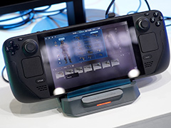 携帯型ゲームPC向けドックやUSB ACアダプタにキャプチャ機能を内蔵!?　ユニークな製品を多数出展したAVerMedia