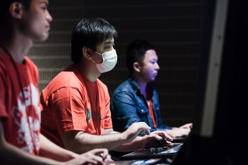 画像ギャラリー No.024のサムネイル画像 / セガ主催の格ゲーイベント「D-1 ULTIMATE CLIMAX BLADE」決勝大会フォトレポート。「ブレードアークス」「DOA5UA」「電撃FC」の頂点が決定
