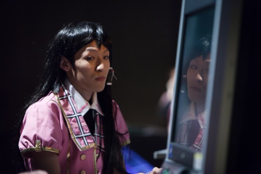 画像ギャラリー No.035のサムネイル画像 / セガ主催の格ゲーイベント「D-1 ULTIMATE CLIMAX BLADE」決勝大会フォトレポート。「ブレードアークス」「DOA5UA」「電撃FC」の頂点が決定