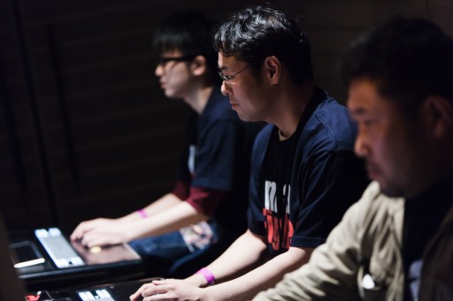 画像ギャラリー No.053のサムネイル画像 / セガ主催の格ゲーイベント「D-1 ULTIMATE CLIMAX BLADE」決勝大会フォトレポート。「ブレードアークス」「DOA5UA」「電撃FC」の頂点が決定