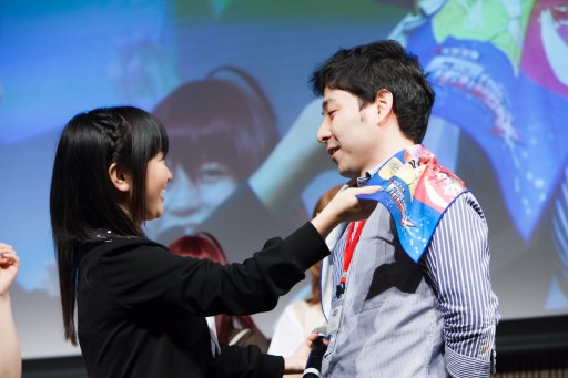 画像ギャラリー No.096のサムネイル画像 / セガ主催の格ゲーイベント「D-1 ULTIMATE CLIMAX BLADE」決勝大会フォトレポート。「ブレードアークス」「DOA5UA」「電撃FC」の頂点が決定
