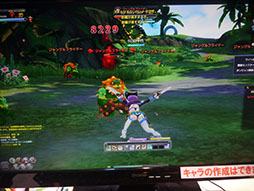画像ギャラリー No.007のサムネイル画像 / ［TGS 2014］バトルと滑空が楽しい「Sky・Lore」。DMMゲームズブースのTGS特別バージョンでいろいろなスキルを試してみよう
