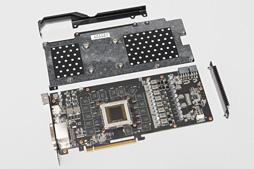 画像ギャラリー No.014のサムネイル画像 / ASUSとGIGABYTEのオリジナルデザイン版「Radeon R9 290X」カードをテスト。GPUクーラーの実力は甲乙つけがたい
