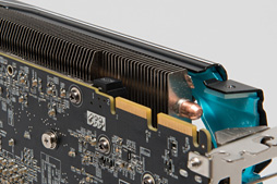 画像ギャラリー No.007のサムネイル画像 / Sapphireの豪華版R9 280Xカード「VAPOR-X R9 280X TRI-X OC」をテスト。価格以外は完璧?