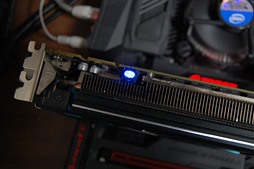 画像ギャラリー No.008のサムネイル画像 / Sapphireの豪華版R9 280Xカード「VAPOR-X R9 280X TRI-X OC」をテスト。価格以外は完璧?