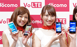 画像ギャラリー No.002のサムネイル画像 / 三辺狭額縁デザインが魅力のAQUOS ZETAやXperia Z2 Tabletをじっくりチェック。NTTドコモ2014夏モデルスマートフォンテストレポート(後編)