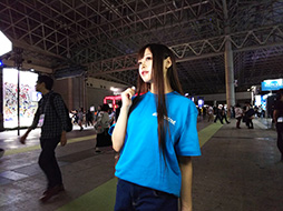 画像ギャラリー No.066のサムネイル画像 / 【PR】シャープの最新スマホ「AQUOS R」は写真も強い。TGS 2017会場でプロカメラマンが撮影テクニックを伝えたステージイベントをレポート