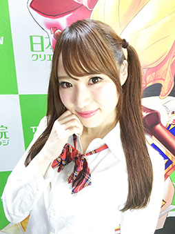 画像ギャラリー No.071のサムネイル画像 / 【PR】シャープの最新スマホ「AQUOS R」は写真も強い。TGS 2017会場でプロカメラマンが撮影テクニックを伝えたステージイベントをレポート