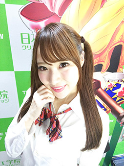 画像ギャラリー No.073のサムネイル画像 / 【PR】シャープの最新スマホ「AQUOS R」は写真も強い。TGS 2017会場でプロカメラマンが撮影テクニックを伝えたステージイベントをレポート