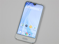 シャープ製スマートフォン「AQUOS R Compact」レビュー。ゲームもけっこういける小型で高性能な端末だ