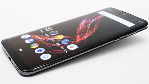 画像ギャラリー No.022のサムネイル画像 / シャープの新型ハイエンドスマホ「AQUOS zero」が実現したのは「価値ある軽量」。開発陣にコンセプトと技術的ポイントを聞いてみた