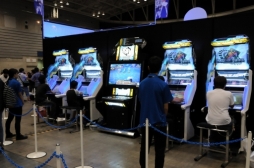 画像ギャラリー No.030のサムネイル画像 / 24時間のカードゲームイベント「しろくろフェス2015」が開催中