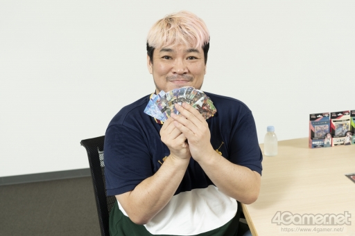 画像ギャラリー No.013のサムネイル画像 / 【PR】はじめての「カードファイト!! ヴァンガード」第1回:ダンちゃんこと男色ディーノ選手,声優の森嶋秀太さんにゲームの遊び方を学ぶ